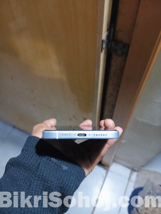 iPhone 15 Plus